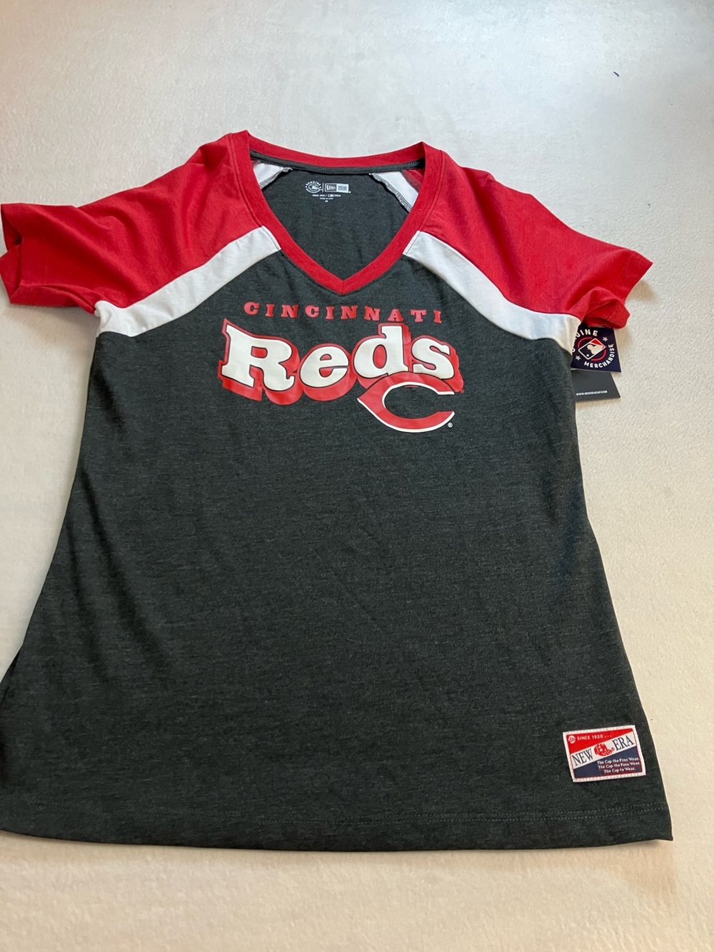 MLB Cincinnati Reds Black V-Neck Tee with Red and White Accents